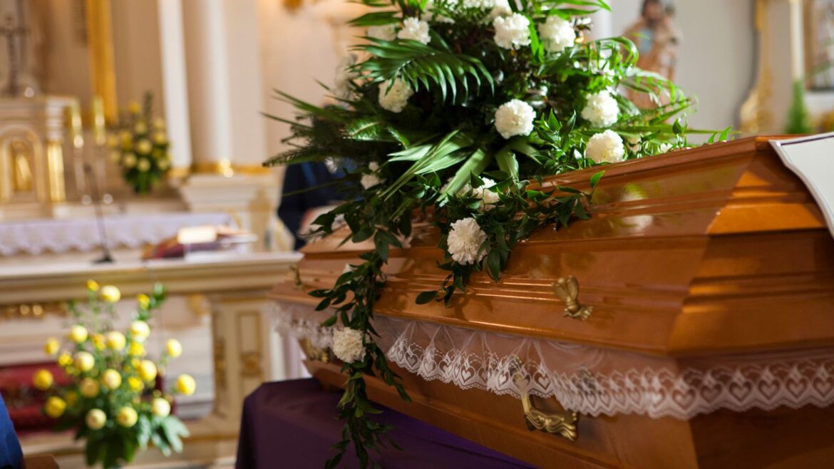 Wrong body cremated after hospital mix-up